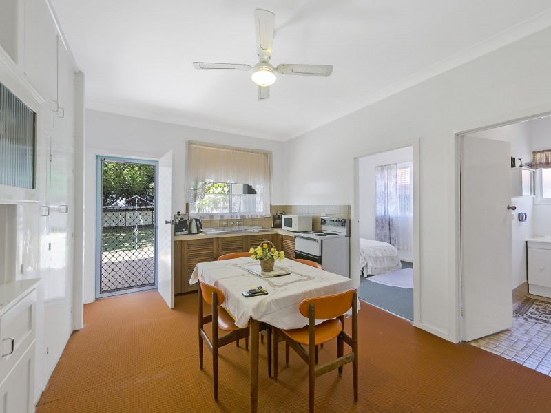 14 Kewalo Avenue, Budgewoi NSW 2262