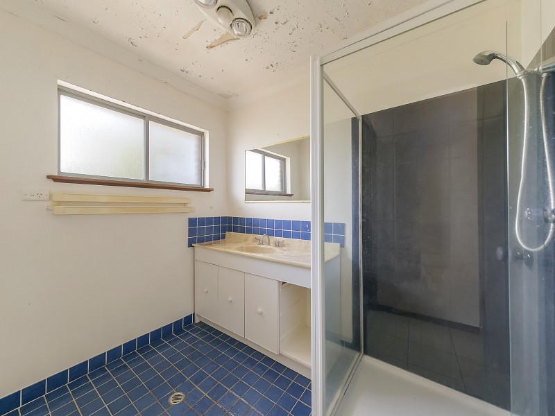 7 Delia Avenue, Budgewoi NSW 2262