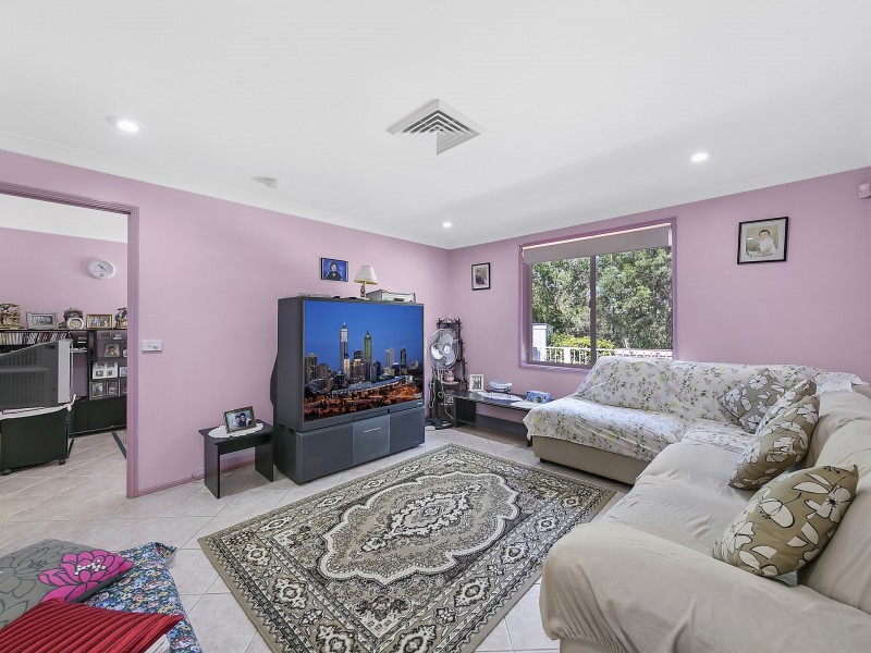 10 Bensley Close, Lake Haven NSW 2263