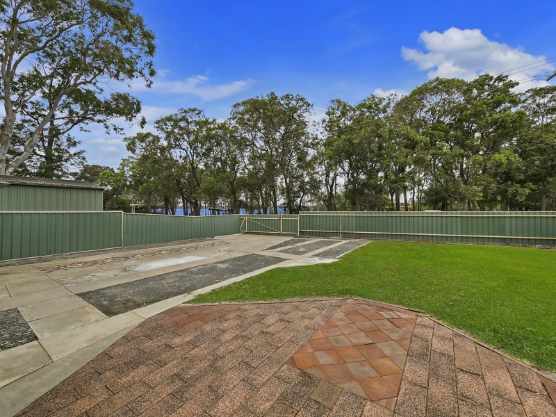 190 Scenic Drive, Budgewoi NSW 2262