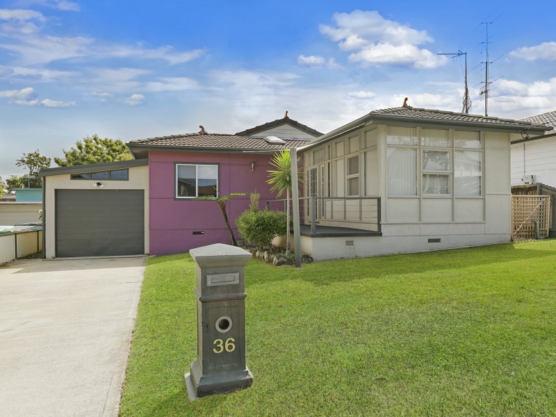 36 Arlington Street, Gorokan NSW 2263