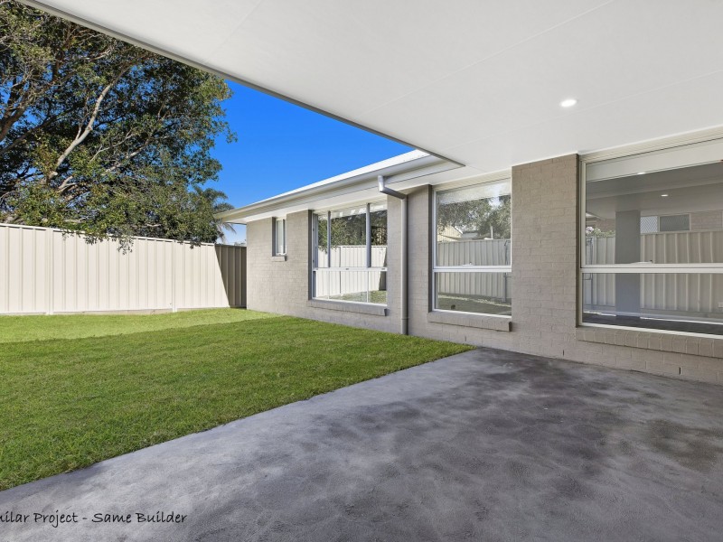 2/24 Malvina Parade, Gorokan NSW 2263