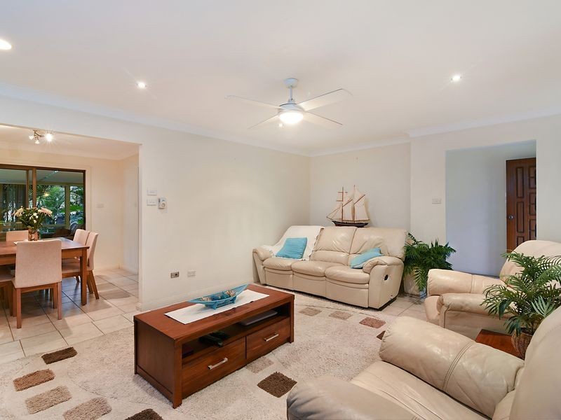 6 Noela Place, Budgewoi NSW 2262