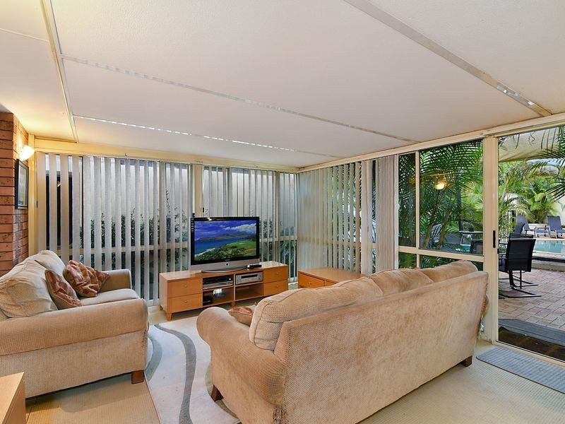 6 Noela Place, Budgewoi NSW 2262