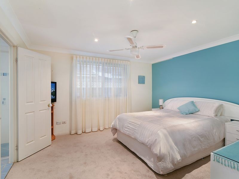 6 Noela Place, Budgewoi NSW 2262