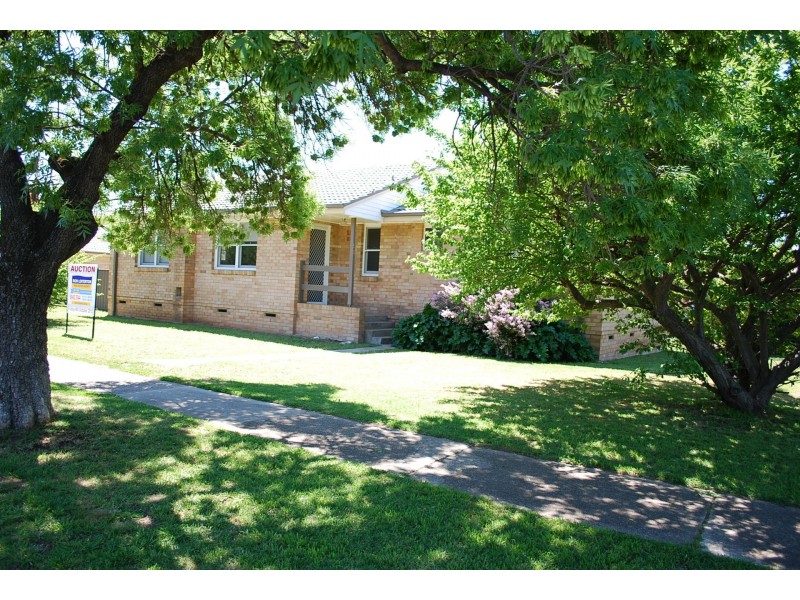 51 Ursula Street, Cootamundra NSW 2590