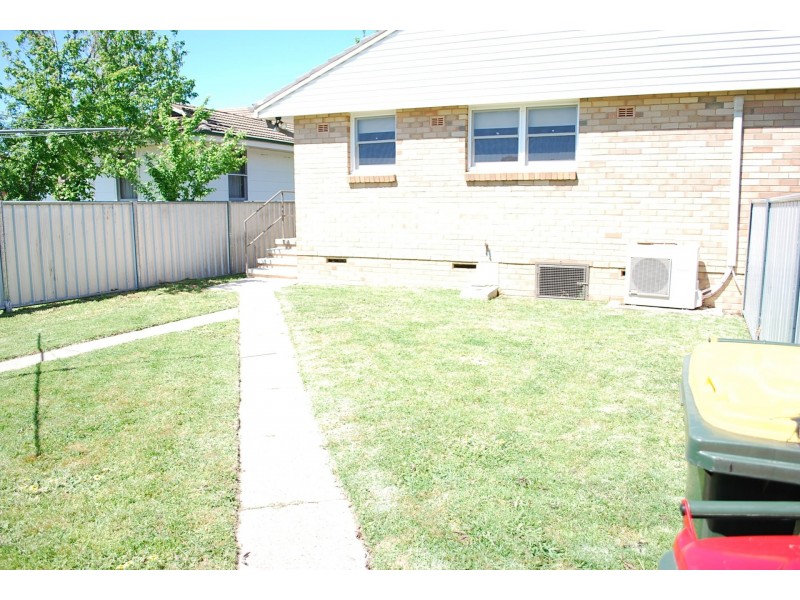 51 Ursula Street, Cootamundra NSW 2590