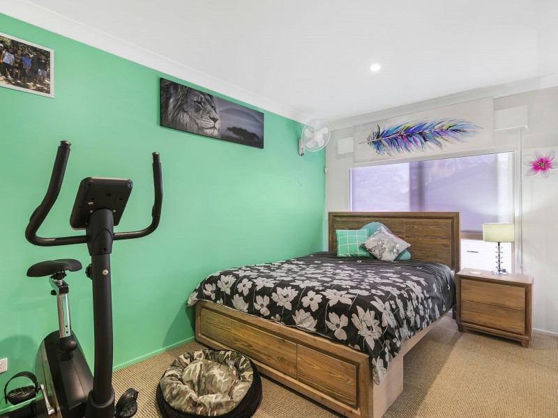 70 Pinehurst Way, Blue Haven NSW 2262