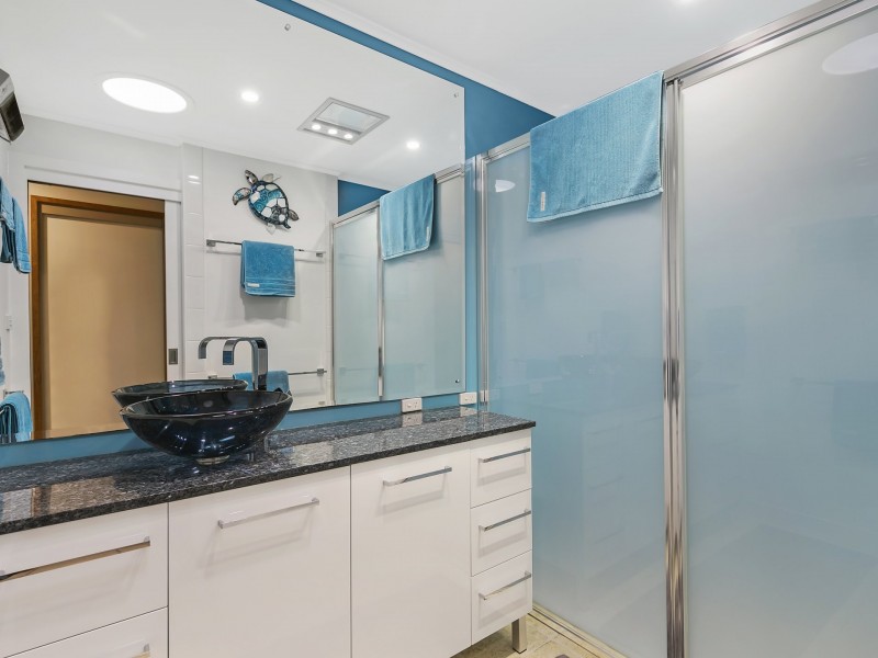 70 Pinehurst Way, Blue Haven NSW 2262