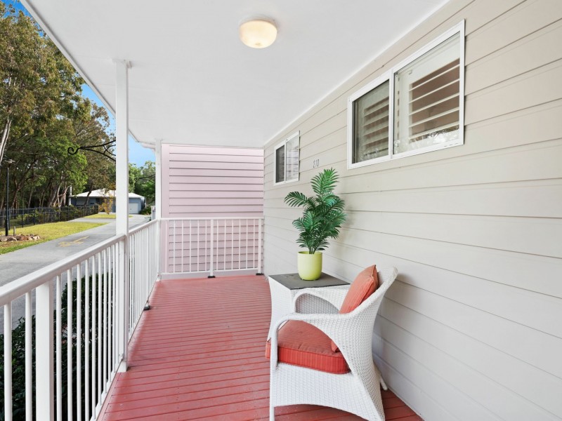 210/2 Saliena Avenue, Lake Munmorah NSW 2259