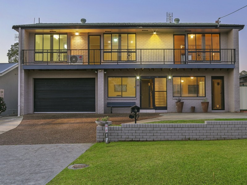 13 Hopetown Road, Kanwal NSW 2259