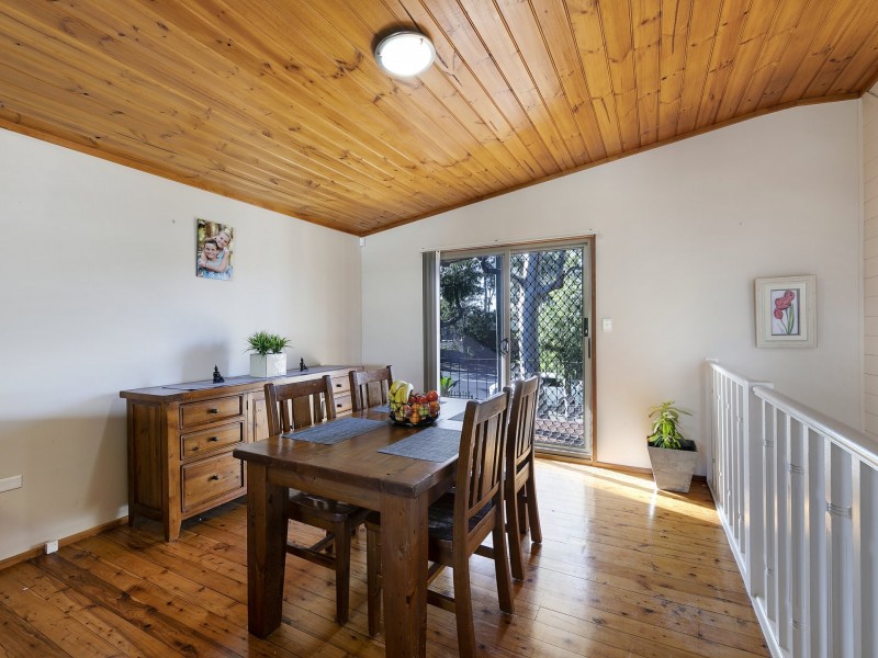284 Buff Point Avenue, Buff Point NSW 2262
