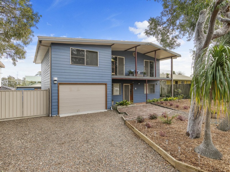 284 Buff Point Avenue, Buff Point NSW 2262