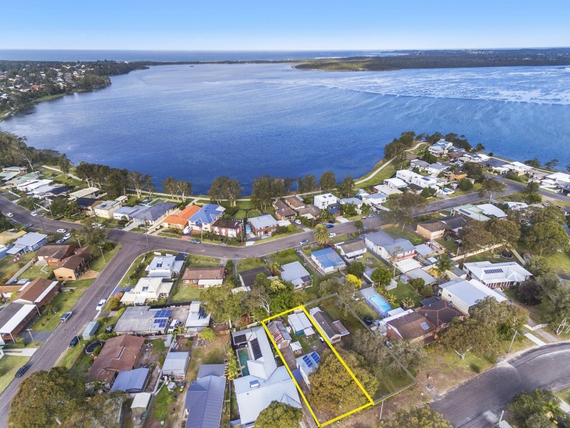 6 Yackerboom Avenue, Buff Point NSW 2262