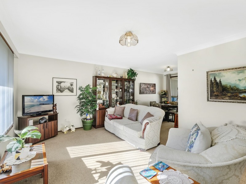 2 Tingira Street, Charmhaven NSW 2263