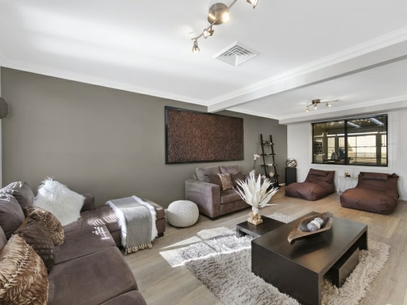 47 Wymeera Circuit, Wyee Point NSW 2259