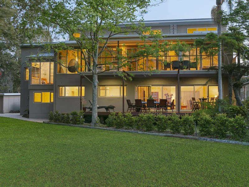 1 Henderson Street, Norah Head NSW 2263