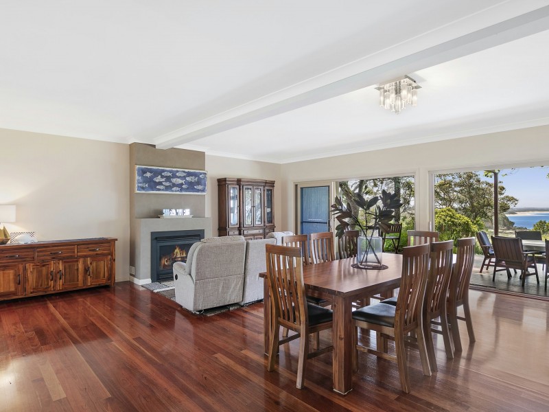 1 Henderson Street, Norah Head NSW 2263