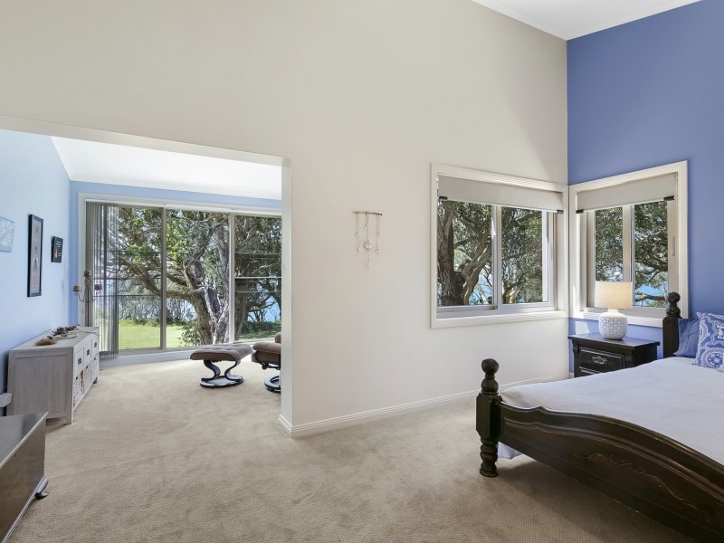 1 Henderson Street, Norah Head NSW 2263