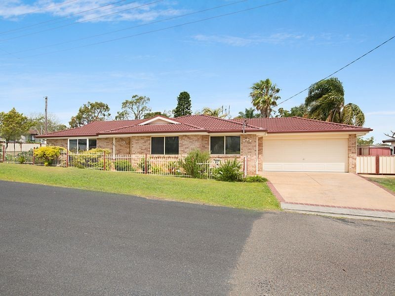 84 Barker Avenue, San Remo NSW 2262
