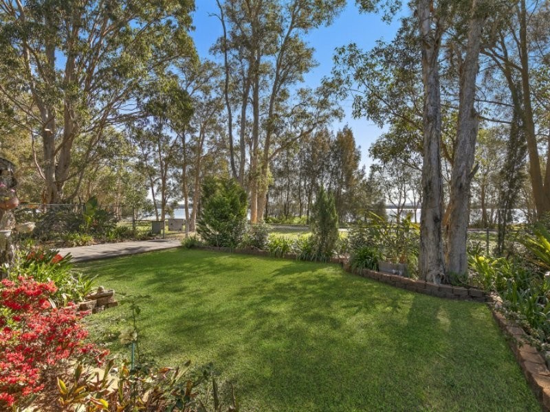 260 Buff Point Avenue, Buff Point NSW 2262