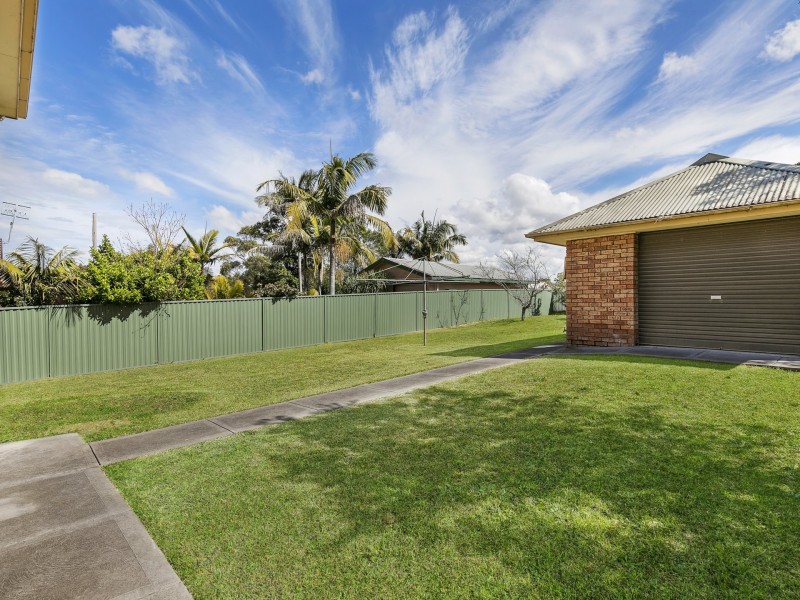 120 Emu Drive, San Remo NSW 2262