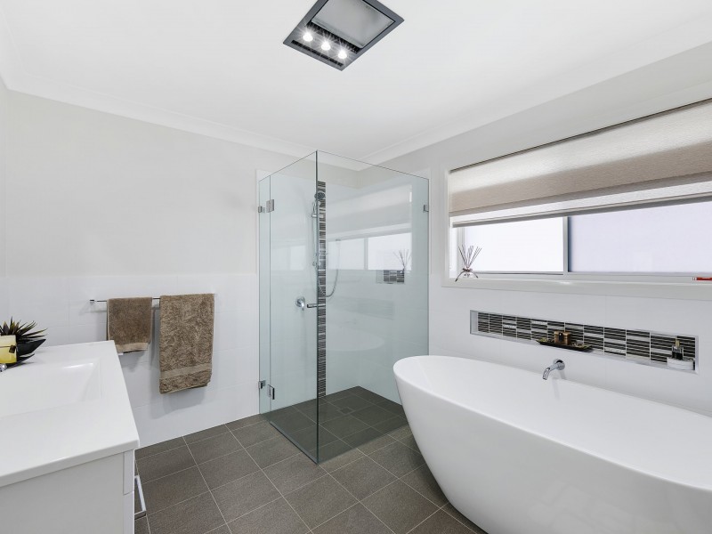 32 Keswick Drive, Lake Haven NSW 2263