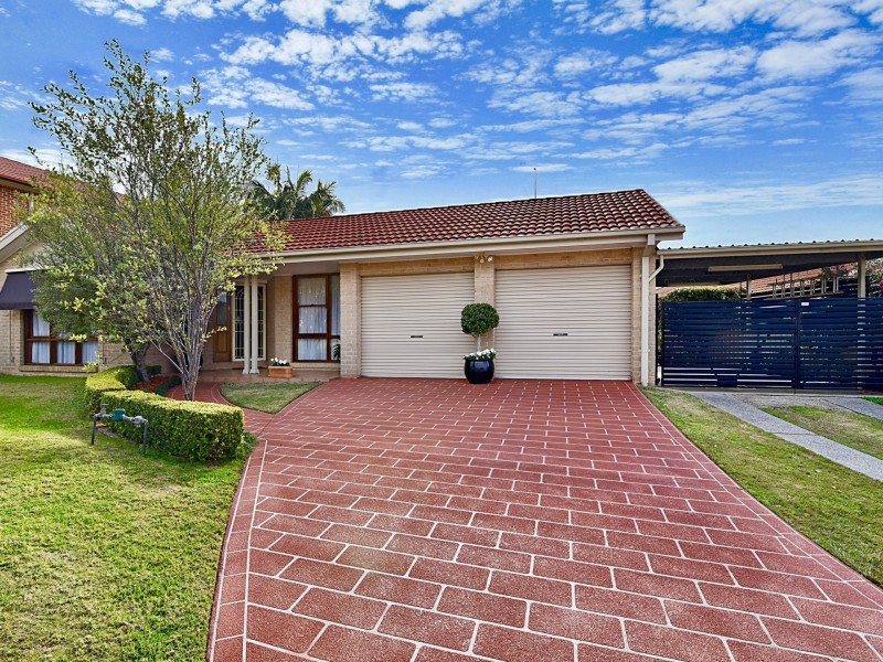 16 Courigal Street, Lake Haven NSW 2263