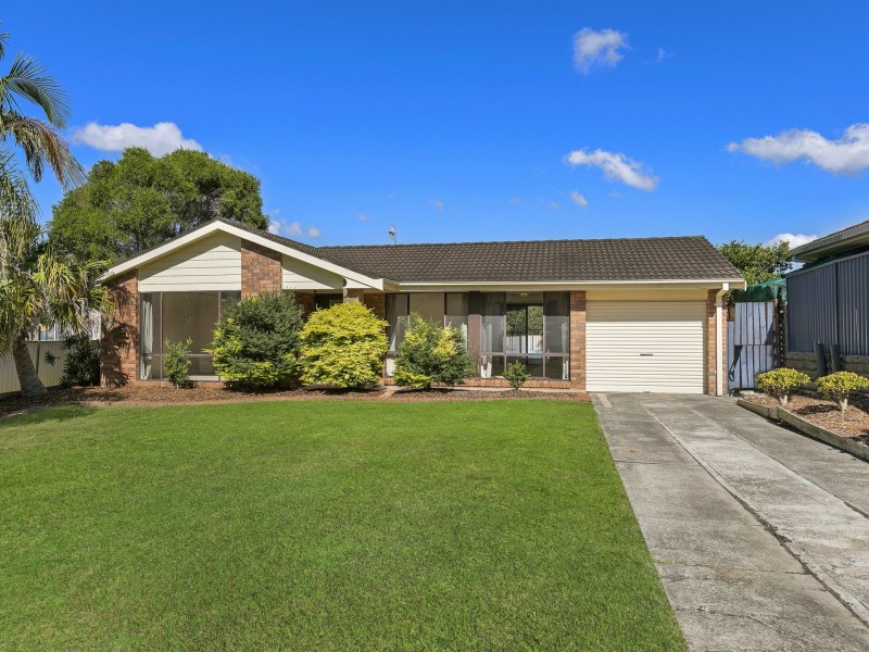 15 Mundara Close, Buff Point NSW 2262