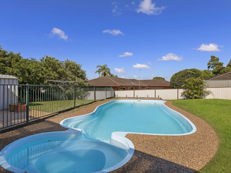 15 Mundara Close, Buff Point NSW 2262