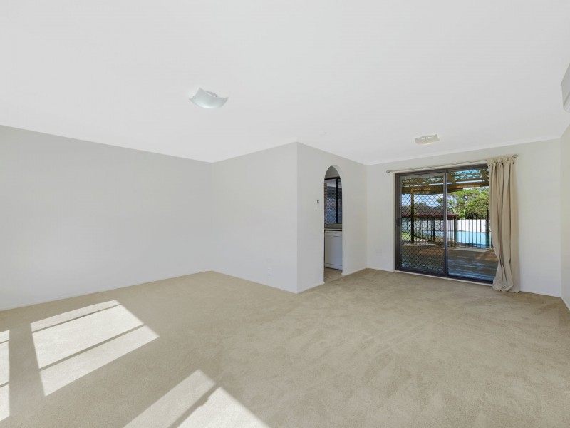 15 Mundara Close, Buff Point NSW 2262