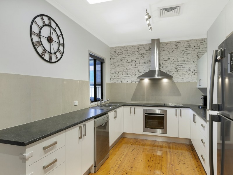 48 Brennon Road, Gorokan NSW 2263