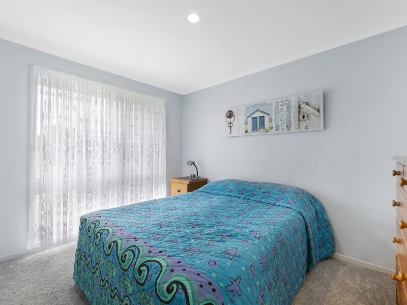 32 Narambi Road, Buff Point NSW 2262