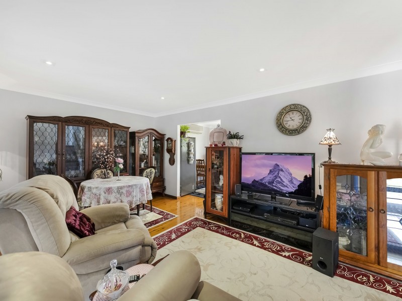 6 Hulani Street, Budgewoi NSW 2262