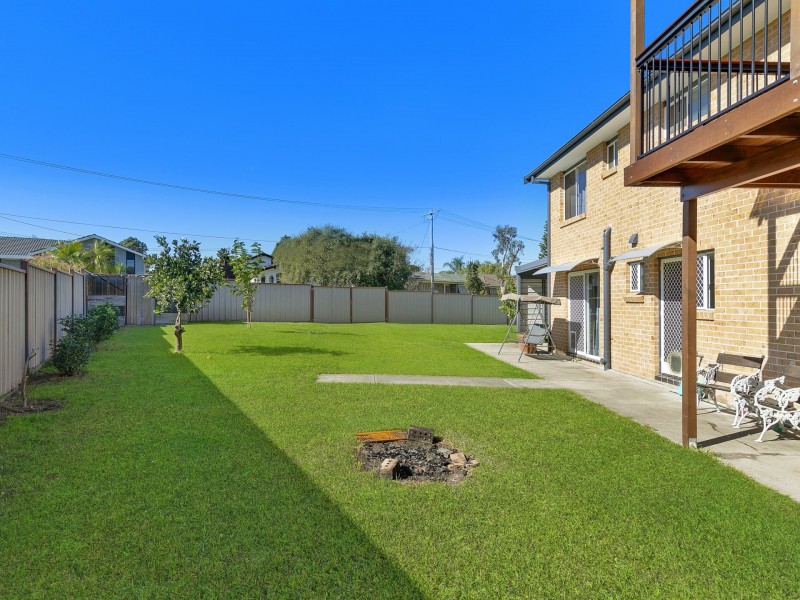 4 Somerville Close, Budgewoi NSW 2262