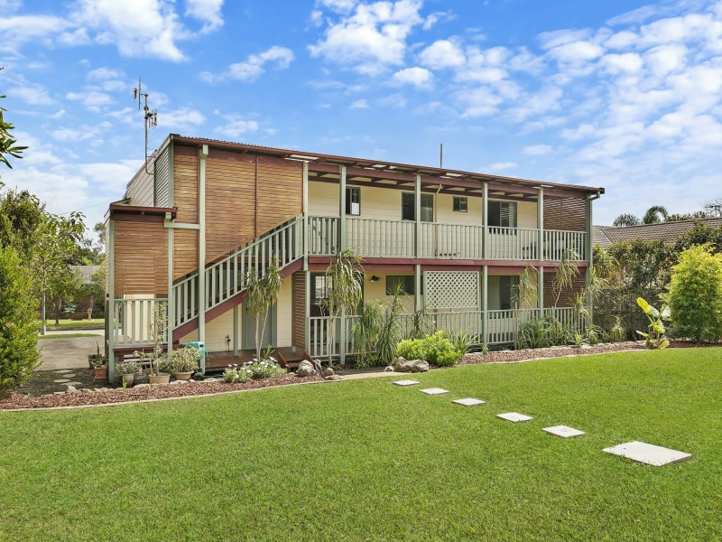 19 Kendall Crescent, Norah Head NSW 2263