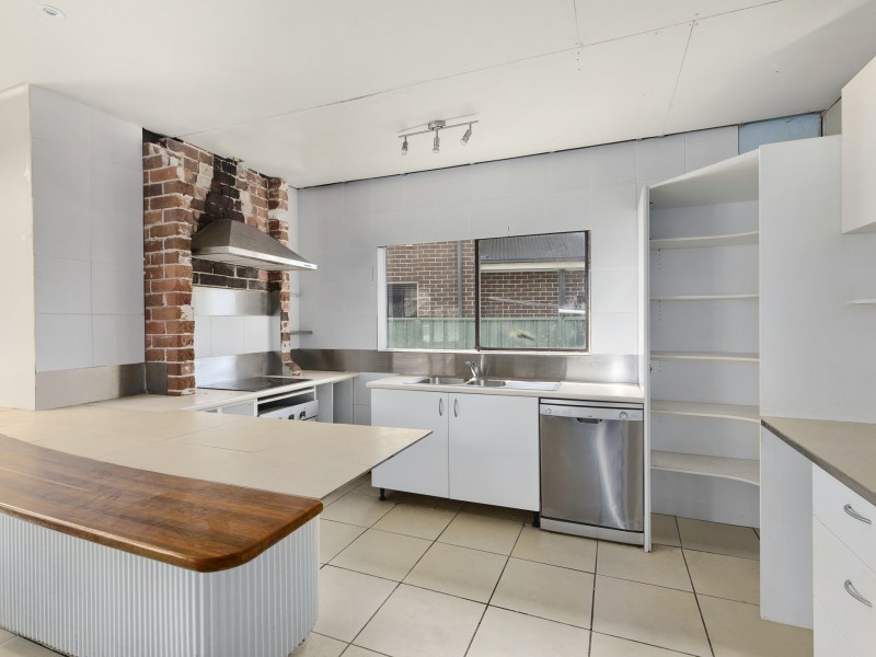 18 Oaks Avenue, Long Jetty NSW 2261