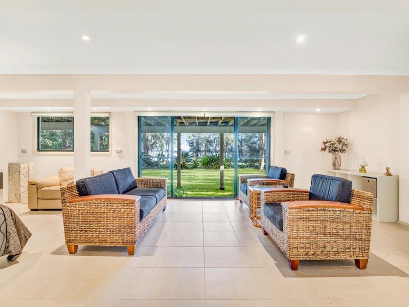 258 Buff Point Avenue, Buff Point NSW 2262