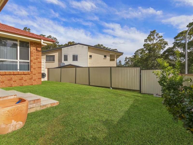 2 Heron Close, Watanobbi NSW 2259