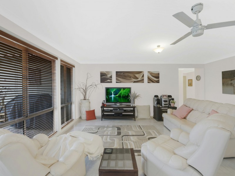 29 Mercator Close, Lake Munmorah NSW 2259