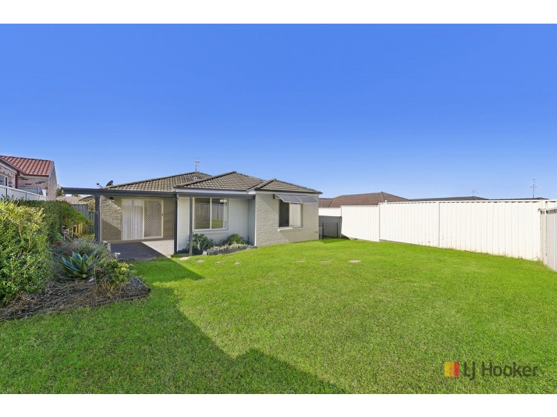 29 Loongana Crescent, Blue Haven NSW 2262