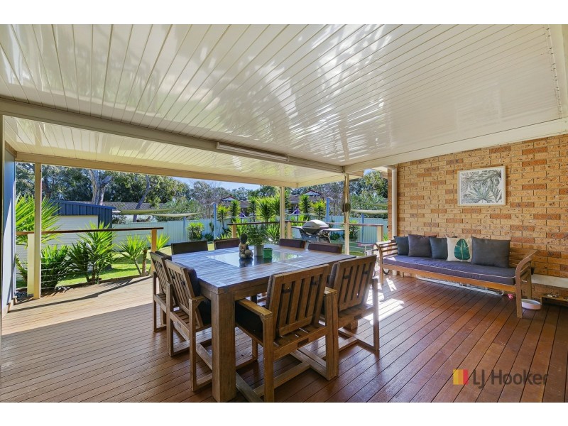 14 Tarwhine Avenue, Chain Valley Bay NSW 2259
