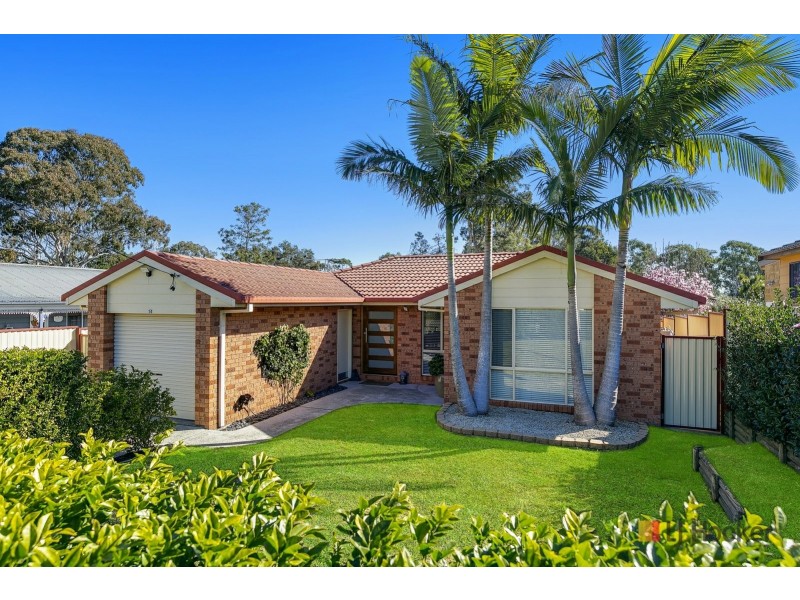 14 Tarwhine Avenue, Chain Valley Bay NSW 2259