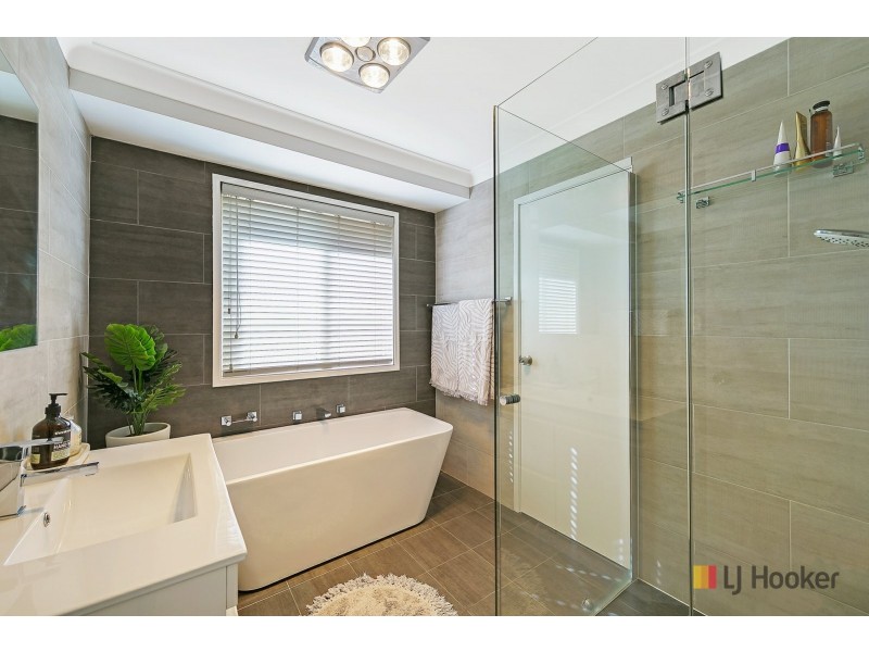 14 Tarwhine Avenue, Chain Valley Bay NSW 2259