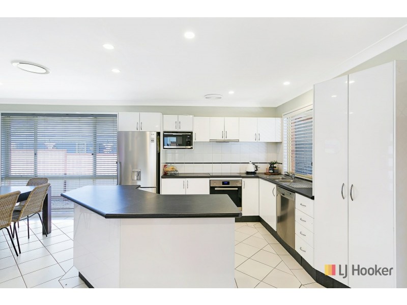 14 Tarwhine Avenue, Chain Valley Bay NSW 2259