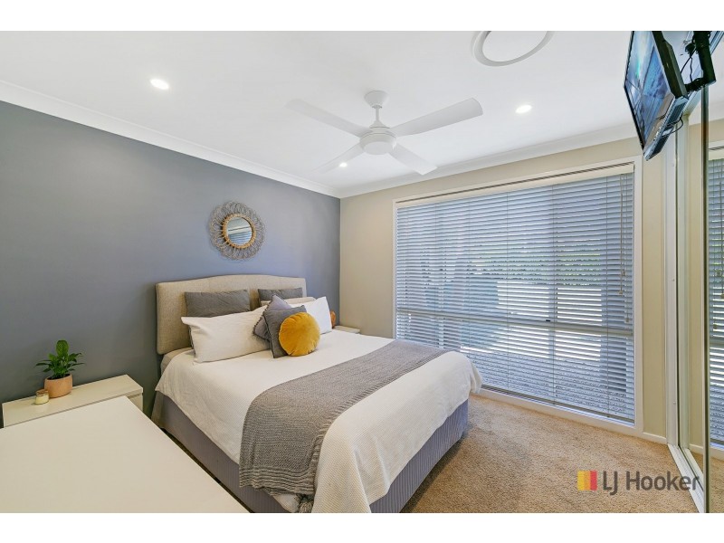 14 Tarwhine Avenue, Chain Valley Bay NSW 2259