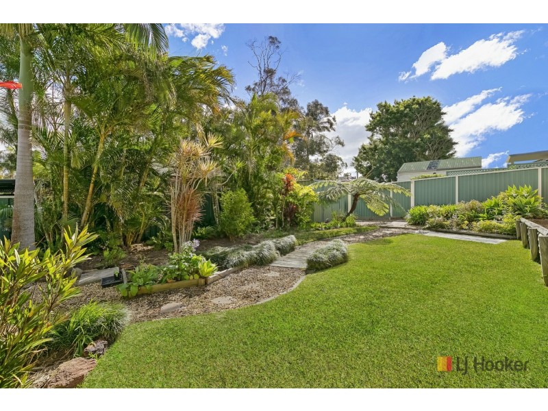 24 Lakeway Drive, Lake Munmorah NSW 2259