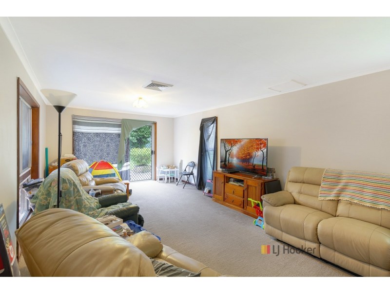 7 Paul Place, Gorokan NSW 2263