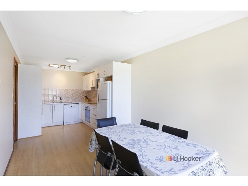 Unit 2/30 Mary Street, Gorokan NSW 2263