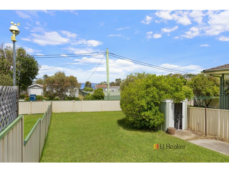 Unit 2/30 Mary Street, Gorokan NSW 2263